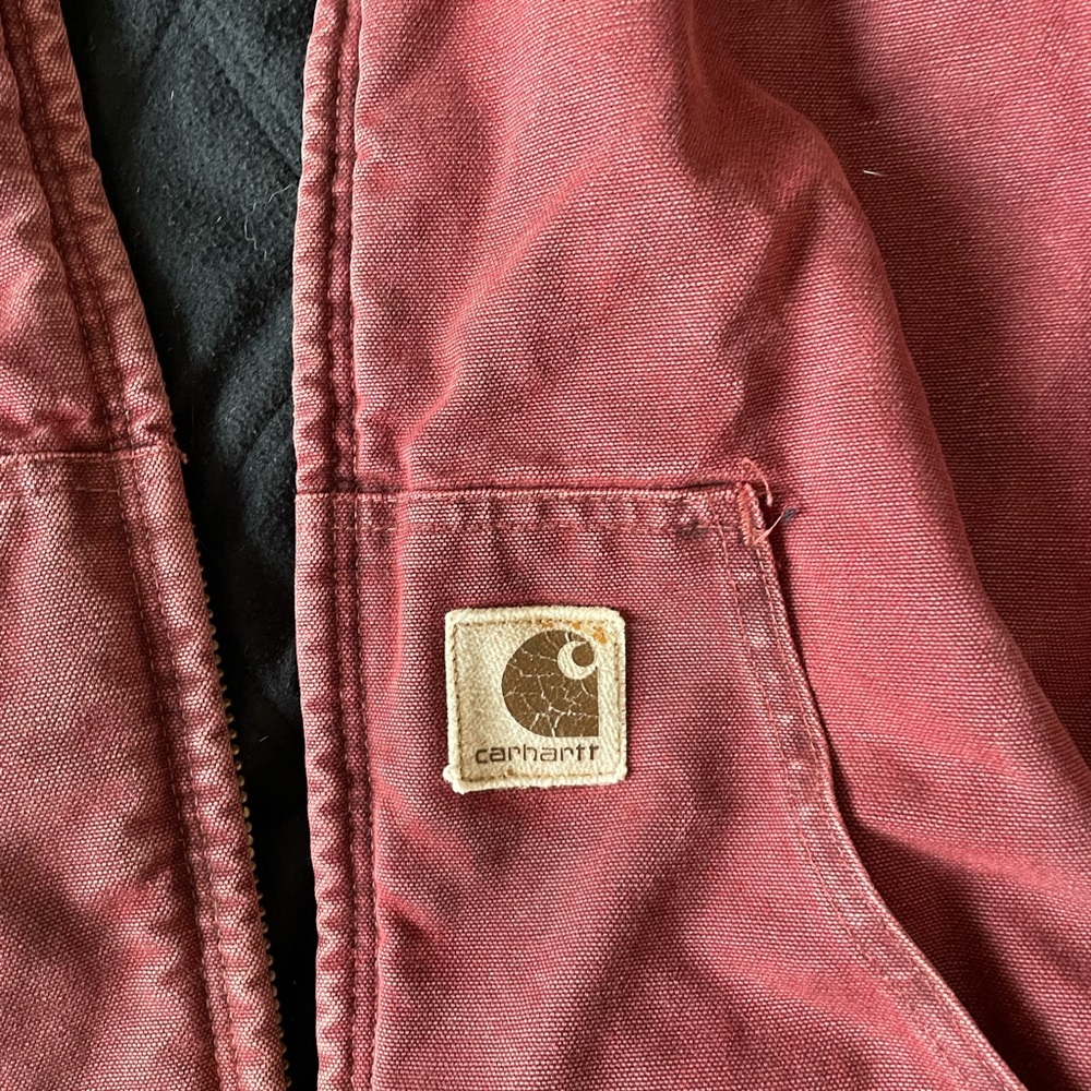 Carhartt red vintage vest in awesome condition